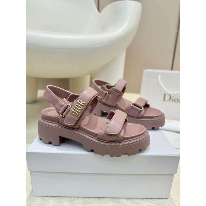 ch**an D*or sandals